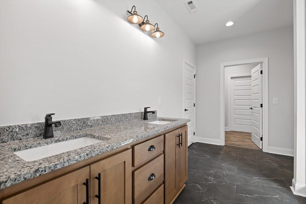 171 Big Valley Drive. Morganton, GA 30560