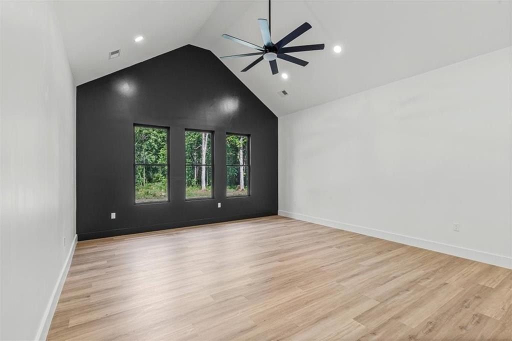 520 Rockbridge Road Sw. Lilburn, GA 30047