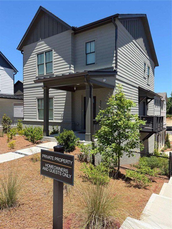 3322 Springhaven Avenue. Hapeville, GA 30354