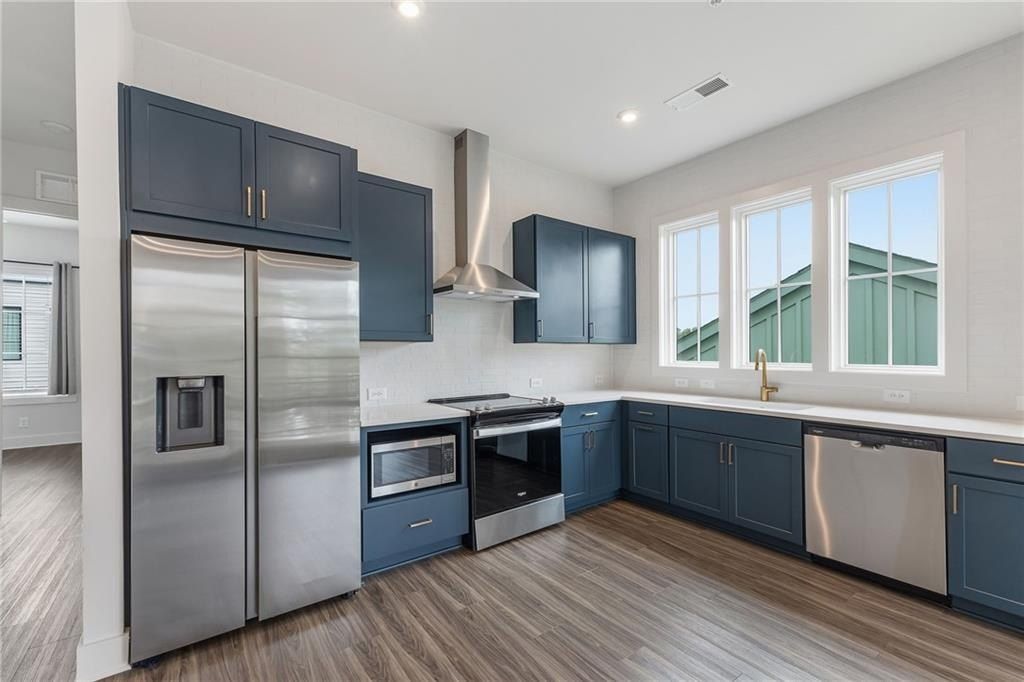 1290 Longreen Terr Nw. Atlanta, GA 30318