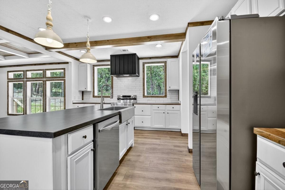 5668 Mobile Road. Blue Ridge, GA 30513