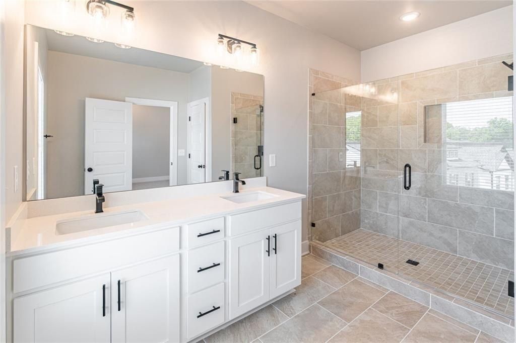 10 Rock Park Way. Tucker, GA 30084