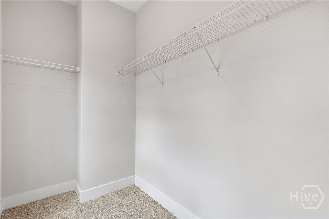376 Summerville Lane. Athens, GA 30606