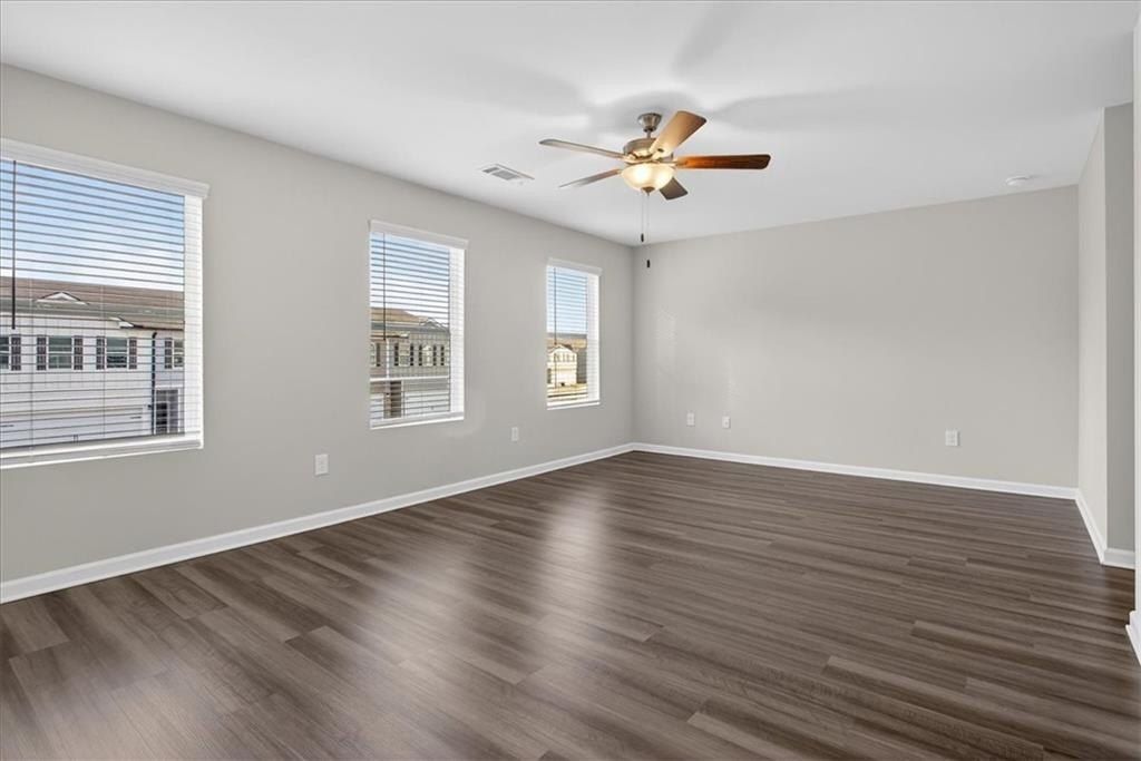 103 Brexley Drive. Calhoun, GA 30701