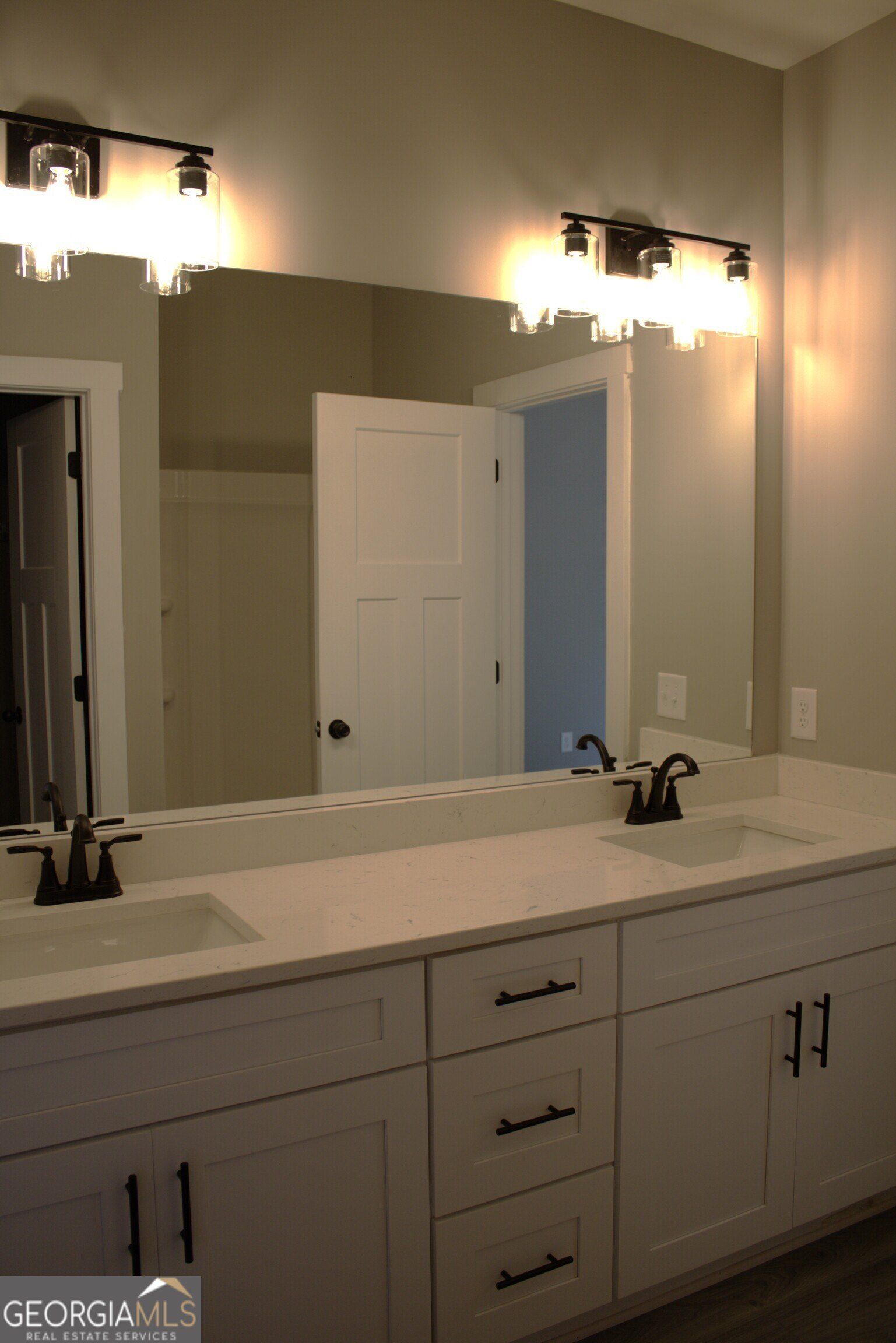 247 North Point Circle. Hartwell, GA 30643