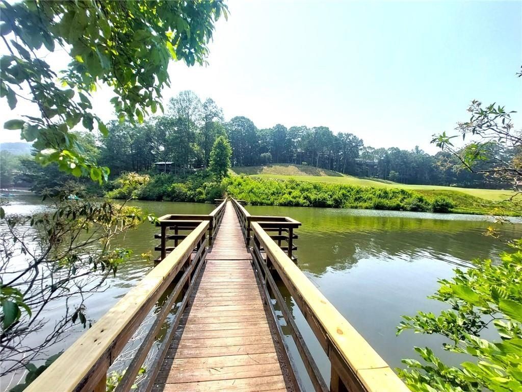 Chestnut Oak Point. Jasper, GA 30143