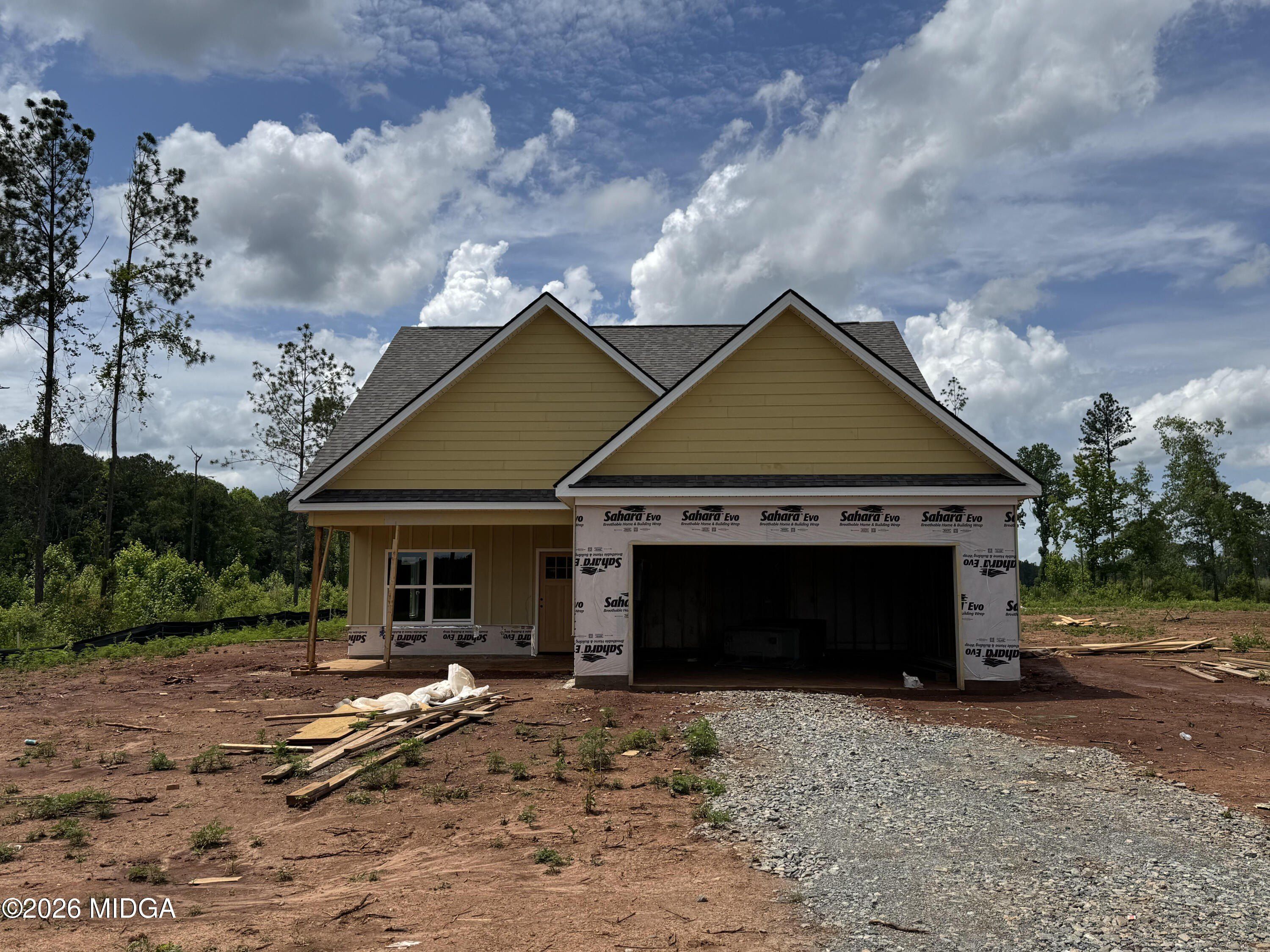 142 Overland Way. Gray, GA 31032