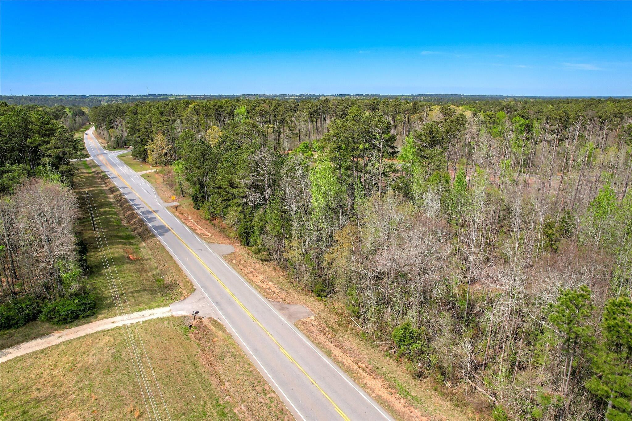 6147 Washington Road. Appling, GA 30802