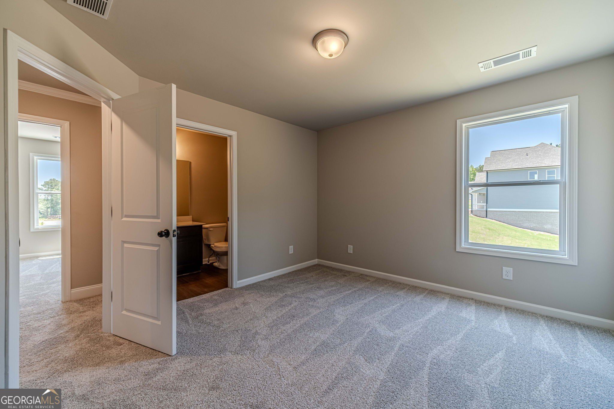 348 Pinewood Drive. Covington, GA 30014