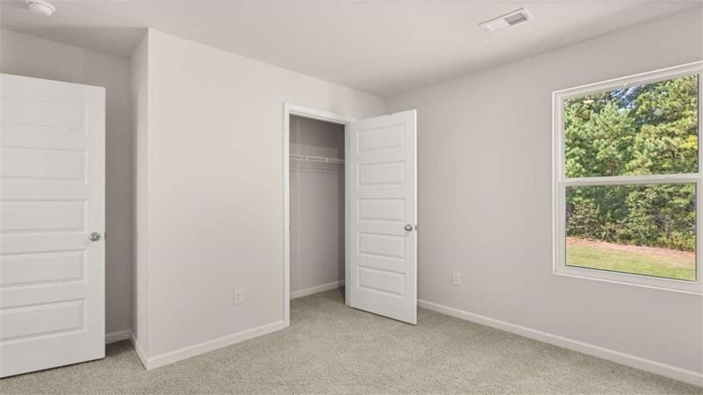 214 Defillippe Drive. Statham, GA 30666