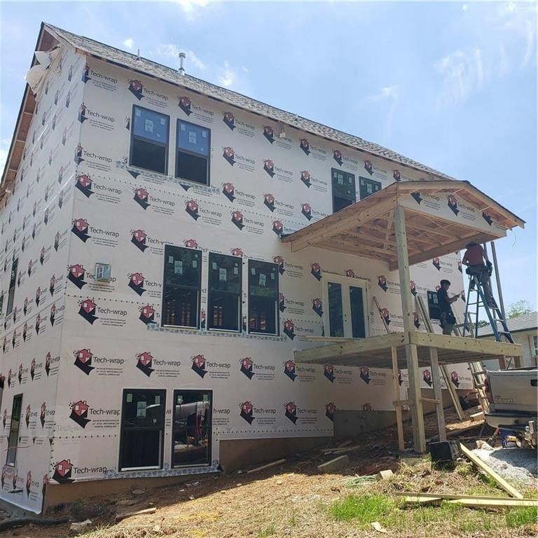 2425 Elmwood Circle. Smyrna, GA 30339