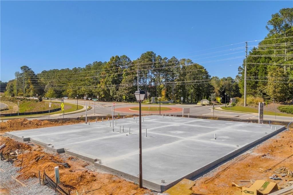 968 Hilltop Park Court. Dacula, GA 30019