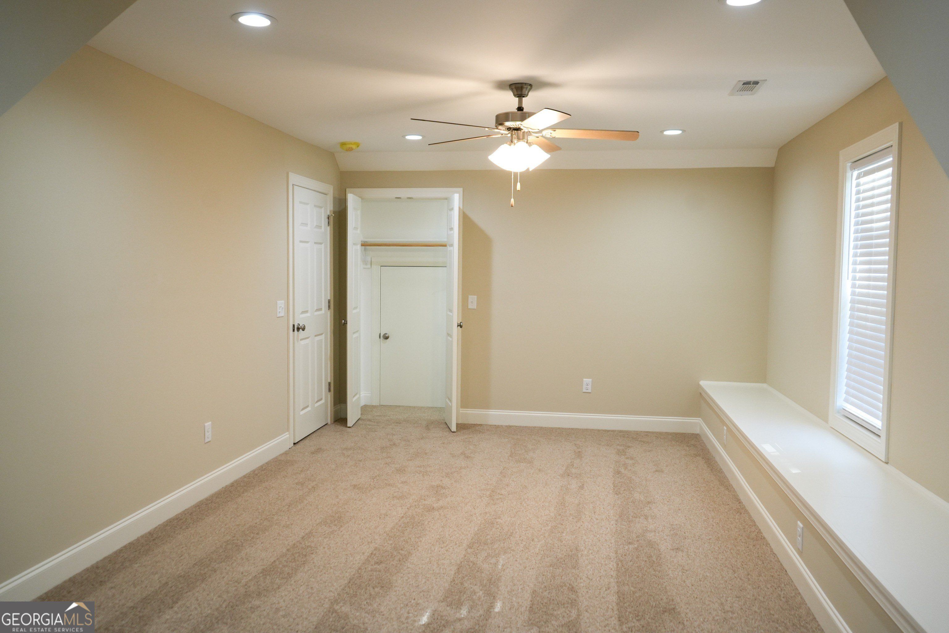 118 Fox Fire Court. Dublin, GA 31021