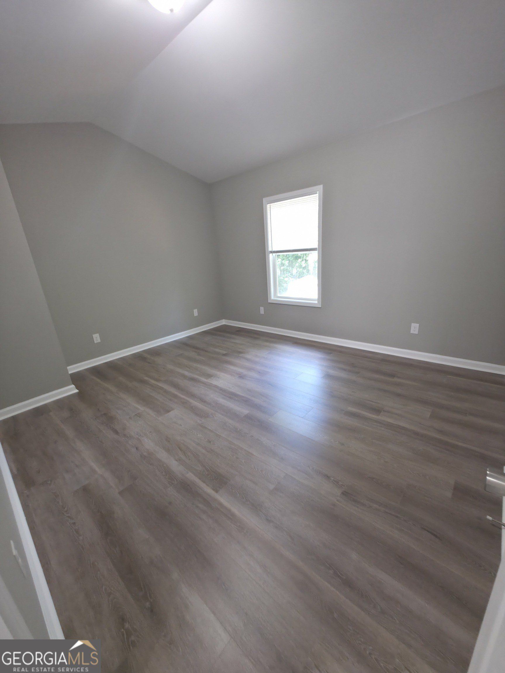 130 Mckinley Drive. Athens, GA 30601