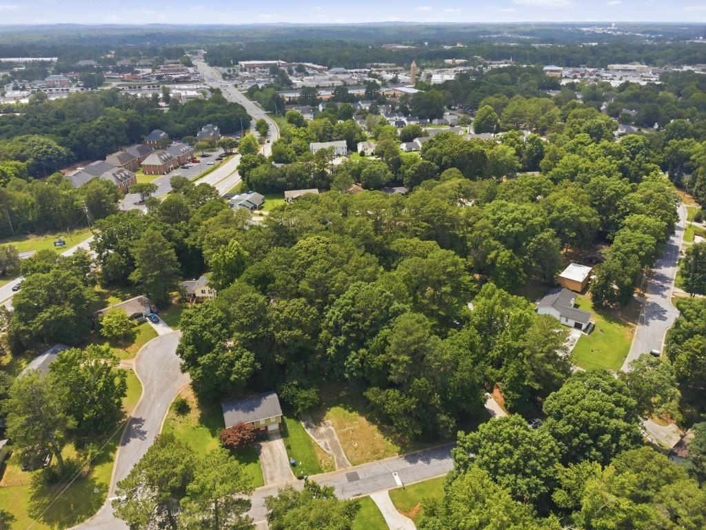 1796 Hunting Creek Lane Se. Conyers, GA 30013