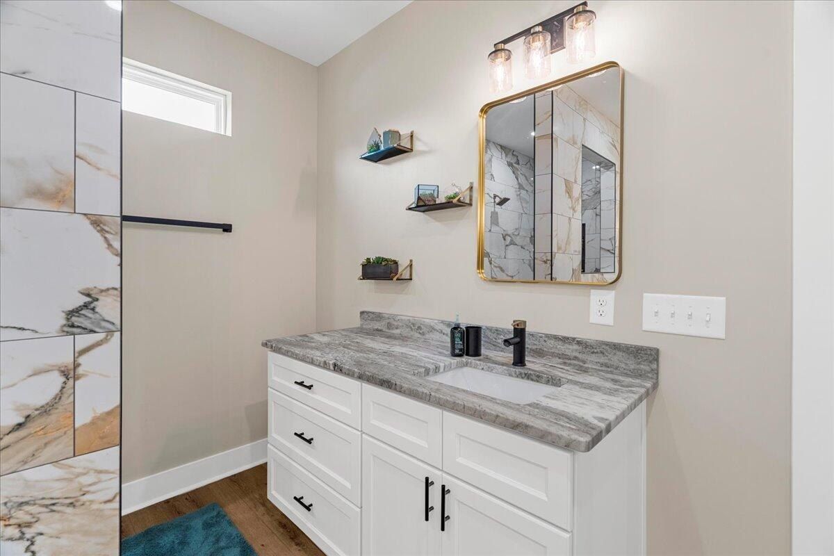 816 Gordon Pond Road. Lafayette, GA 30728