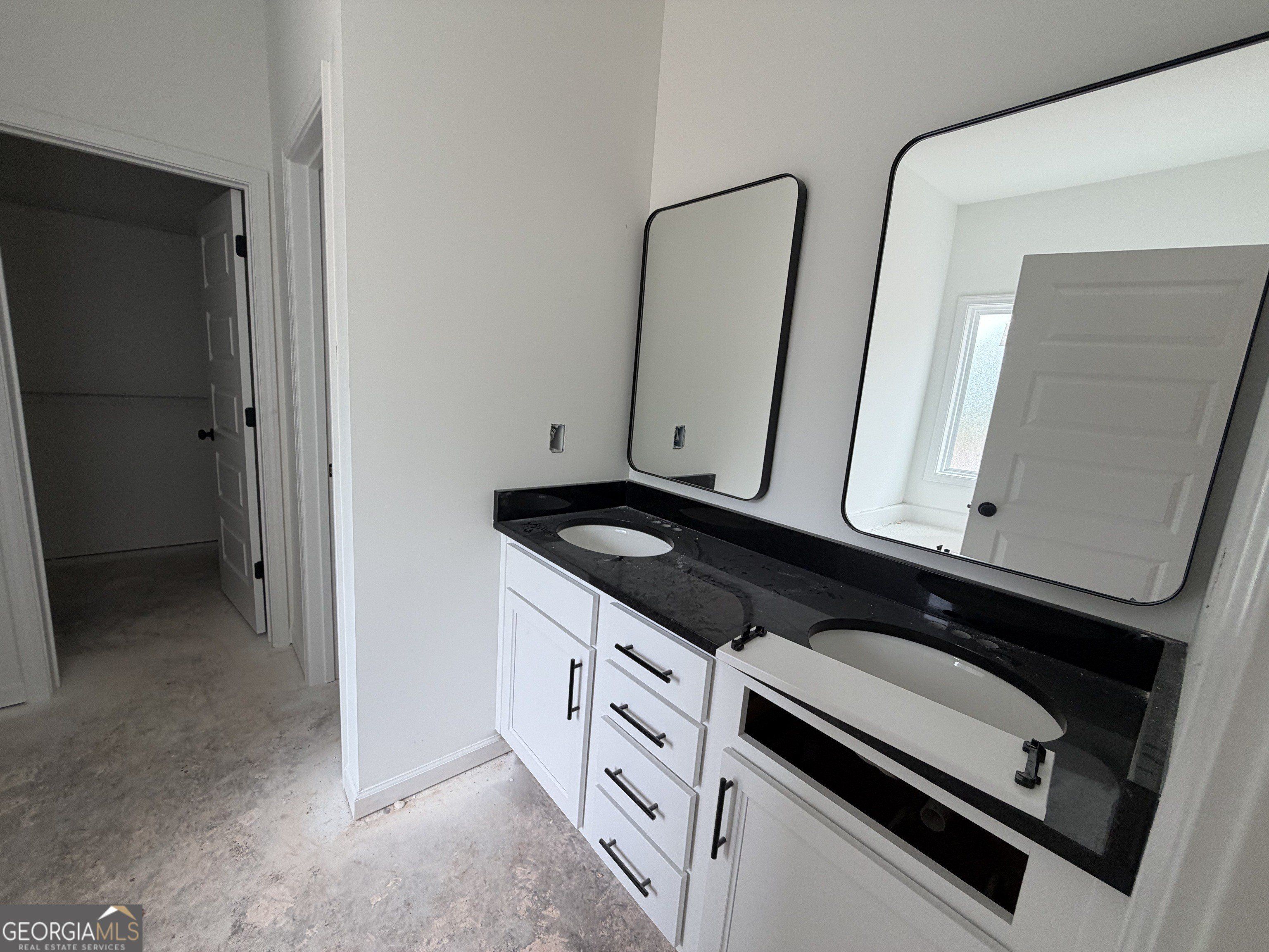 1320 Sycamore Circle. Griffin, GA 30224