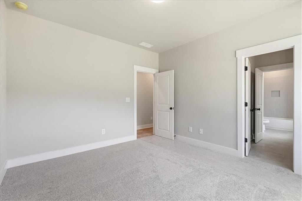 131 Maney Drive. Statham, GA 30666