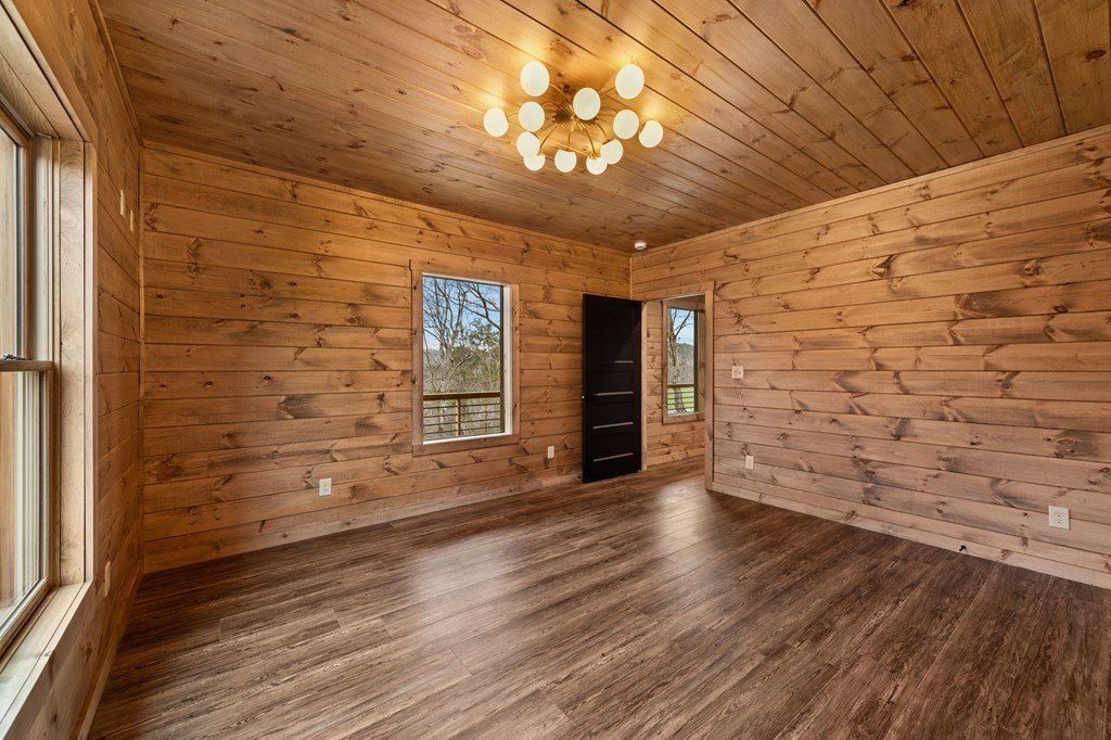 416 Windy Valley Trail. Blue Ridge, GA 30513