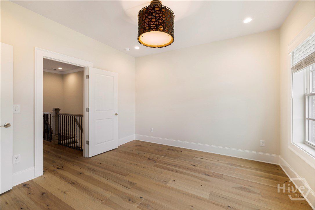 359 Chatooga Lane. Savannah, GA 31401