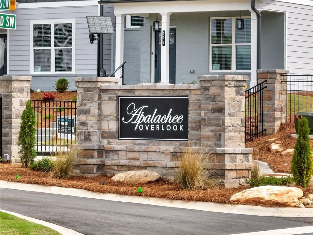 206 Grand Highlands Court. Winder, GA 30680
