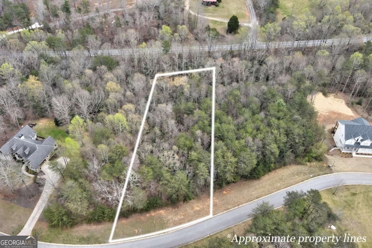 450 Beachwood Drive. Cornelia, GA 30531