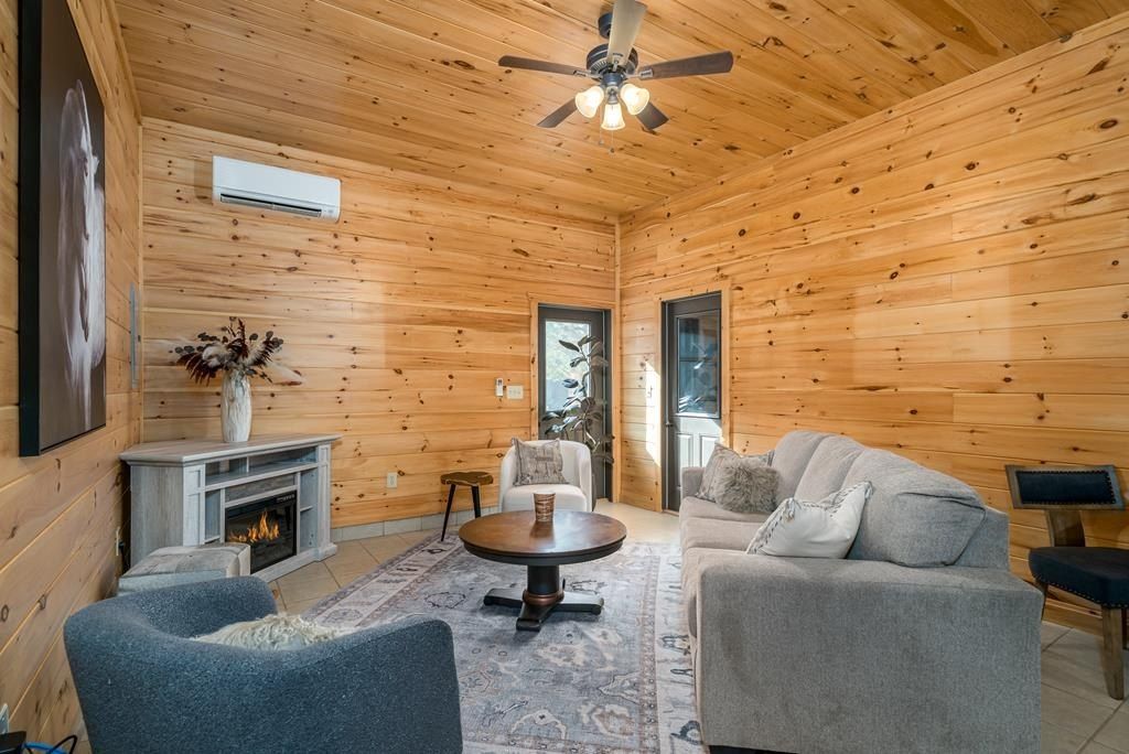 365 Lower Star Creek Road. Morganton, GA 30560
