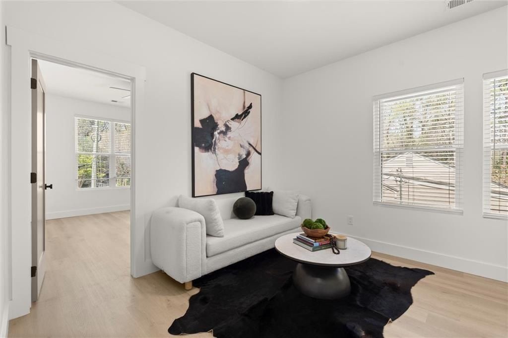 1613 Cecilia Drive Se. Atlanta, GA 30316