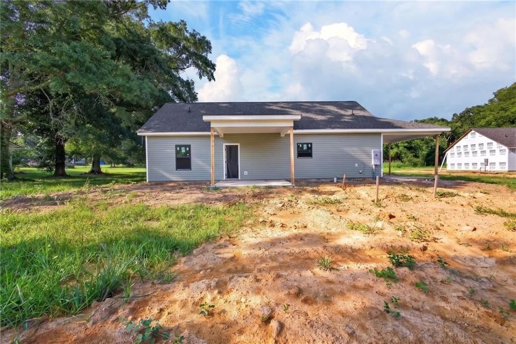 81 Wieuca Way. Cedartown, GA 30125