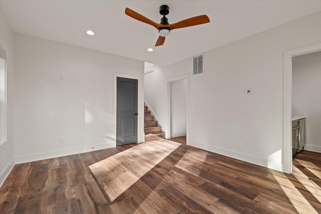308 Shagbark Court. Talking Rock, GA 30175
