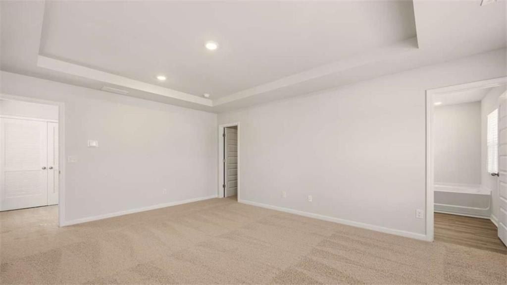 109 Oakchase Park Lane. Hampton, GA 30228