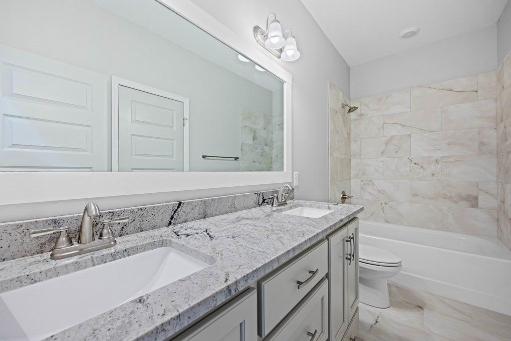 3896 Lu Lane. Hahira, GA 31632
