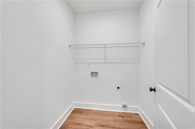 2737 Hallwood Lane. Suwanee, GA 30024