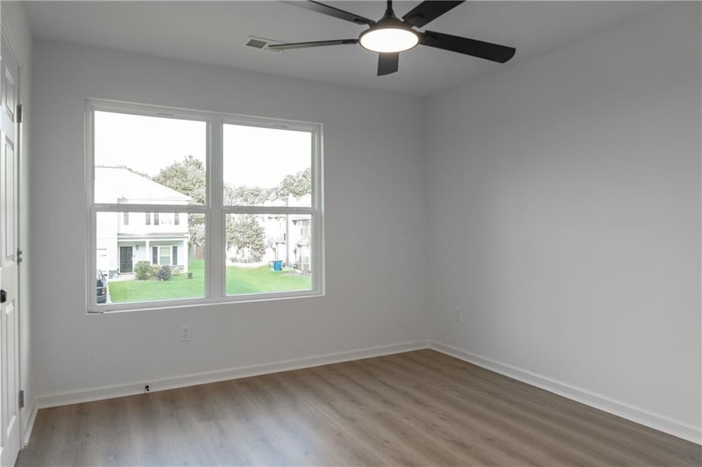 3396 Ashford Loop. Ellenwood, GA 30294