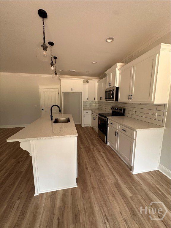 116 Mangrove Court. Jesup, GA 31546