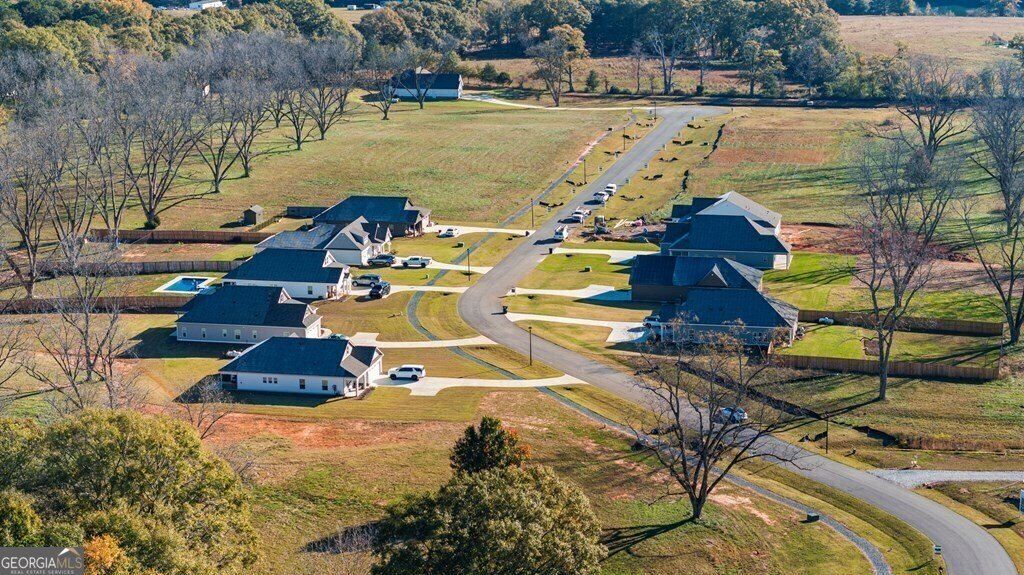 105 Chinaberry Street. Pine Mountain, GA 31822