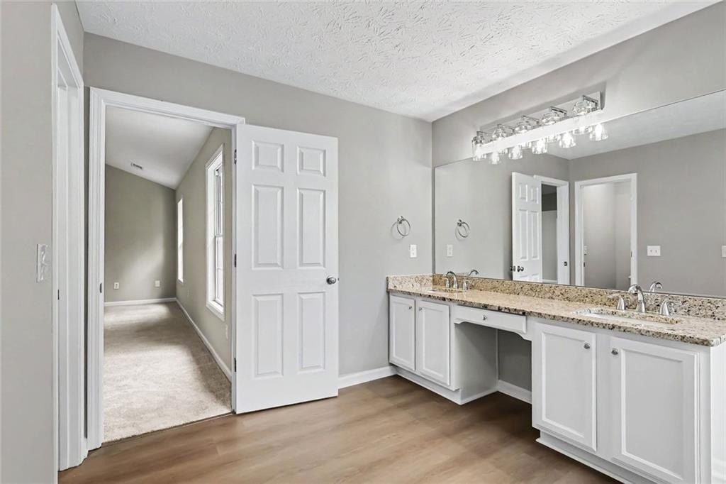 3747 Valley Bluff Lane. Snellville, GA 30039