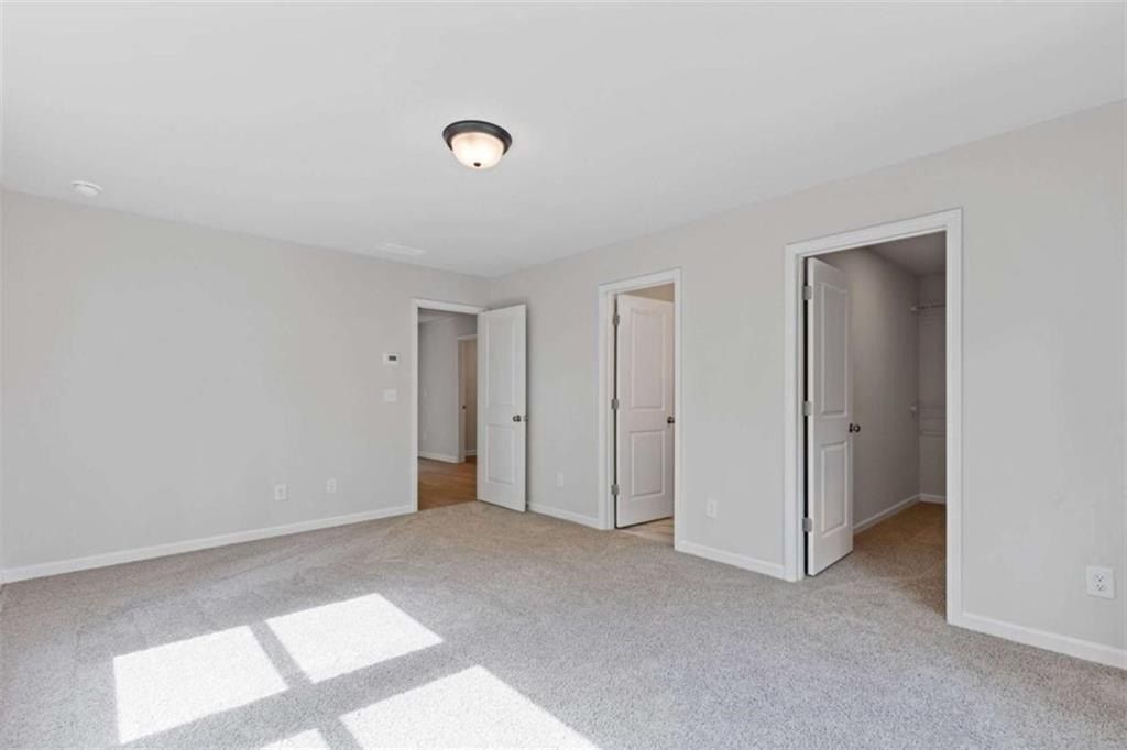 379 Summerville Lane. Athens, GA 30606