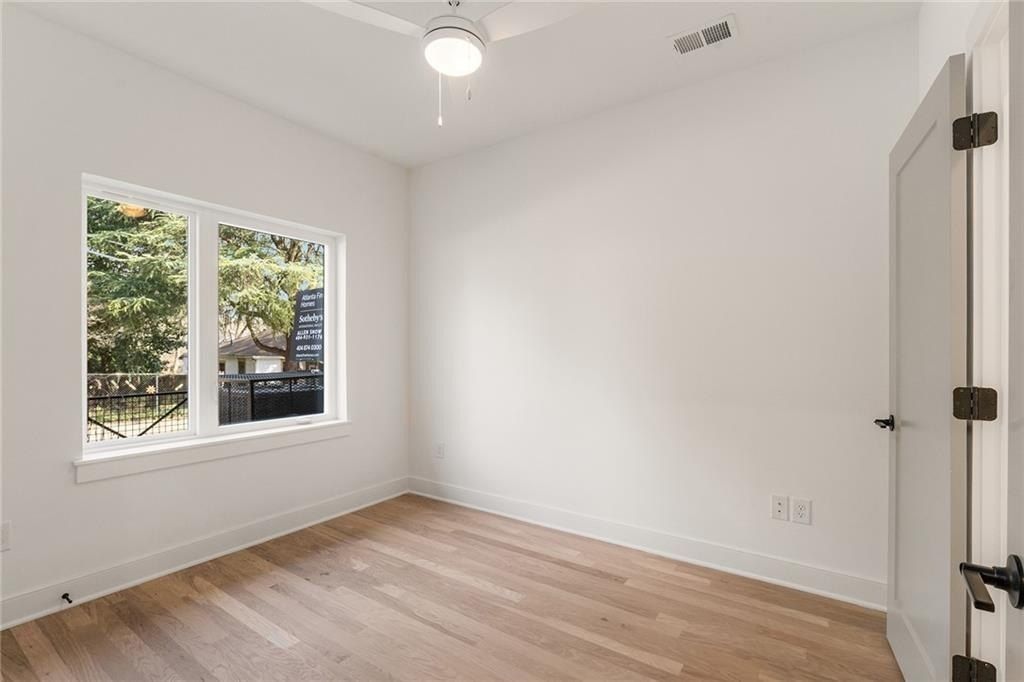1237 Memorial Drive Se. Atlanta, GA 30316