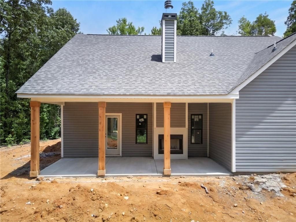 457 Relay Road. Silver Creek, GA 30173