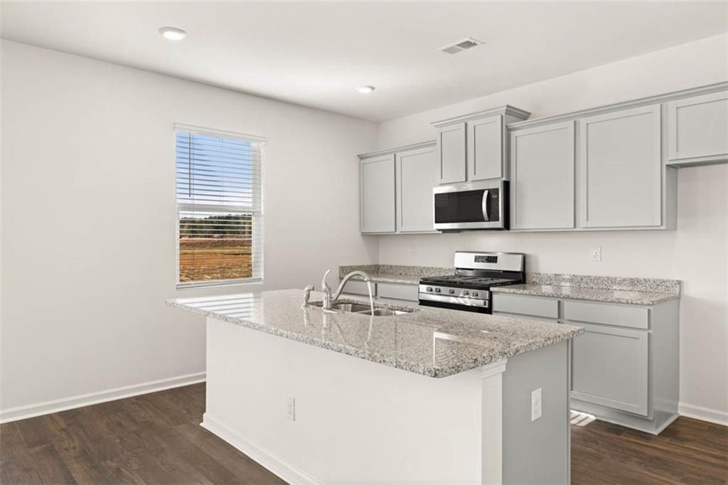 8578 Seabiscuit Road. Lithonia, GA 30058