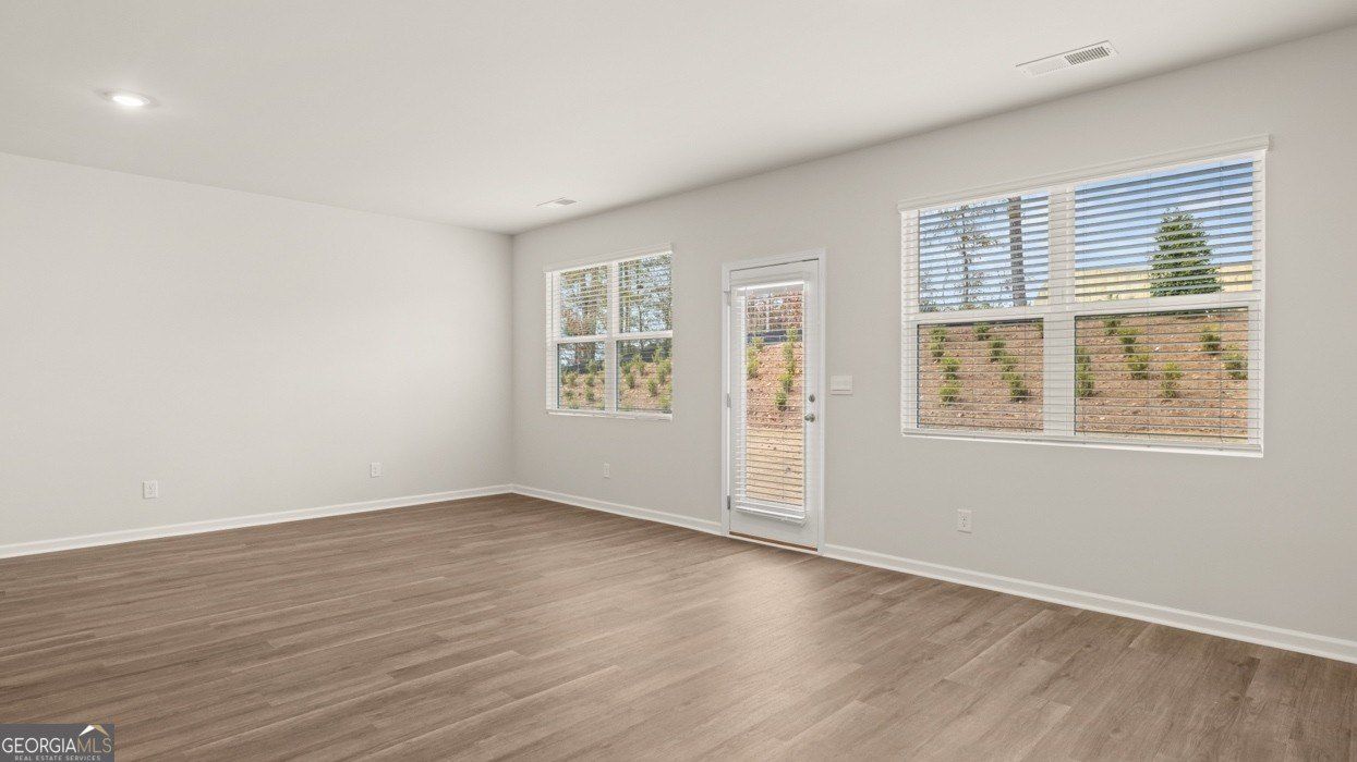 8571 Secretariat Drive. Lithonia, GA 30058