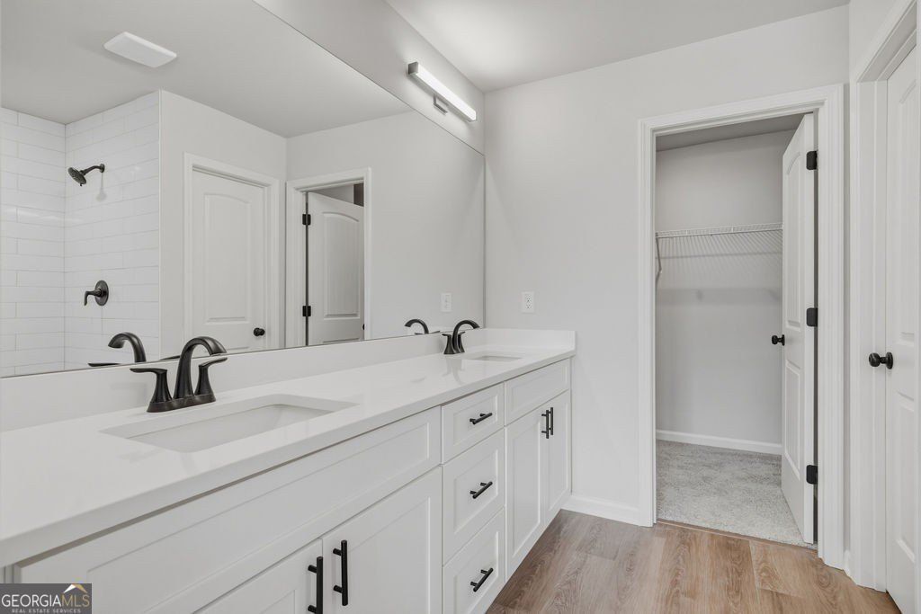 19 Crest Drive. Hartwell, GA 30643