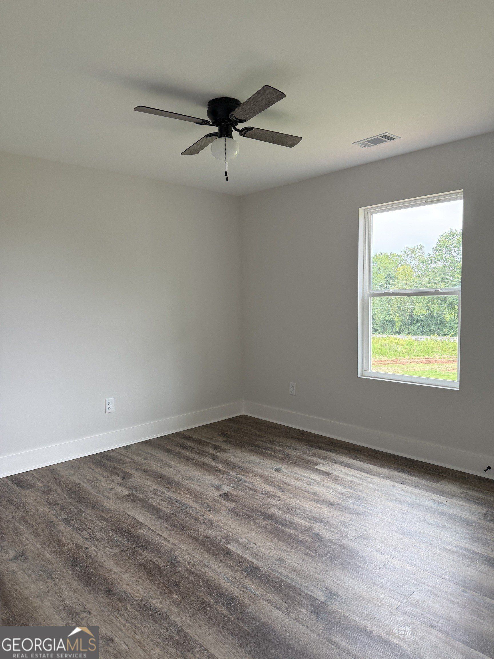 7335 Sandy Cross Road. Carnesville, GA 30521