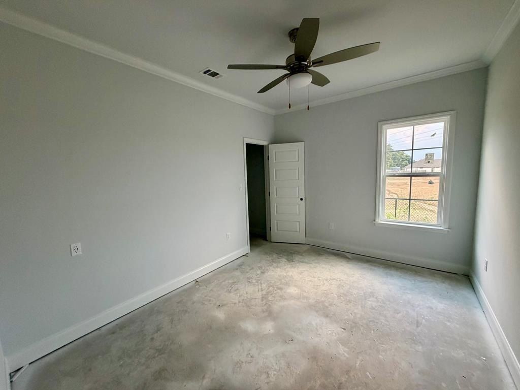 3885 Duchess Ct. Valdosta, GA 31605