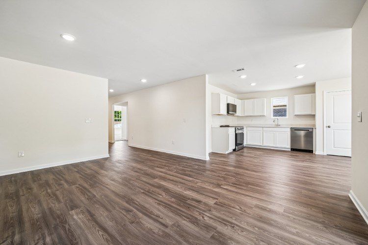 255 Woodlake Landing. Hartwell, GA 30643