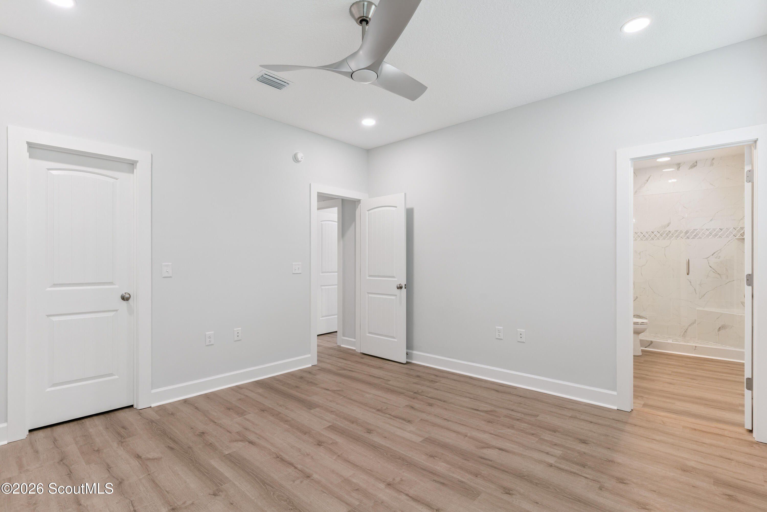 807 Elbert Street. Darien, GA 31305
