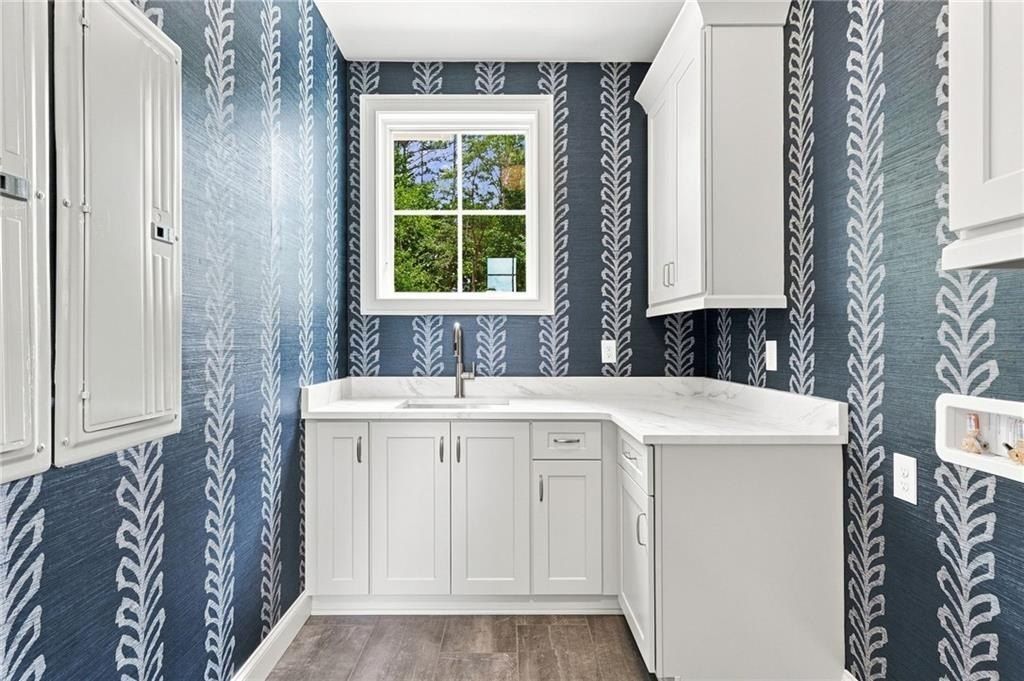 270 Windsor Drive Sw. Marietta, GA 30064