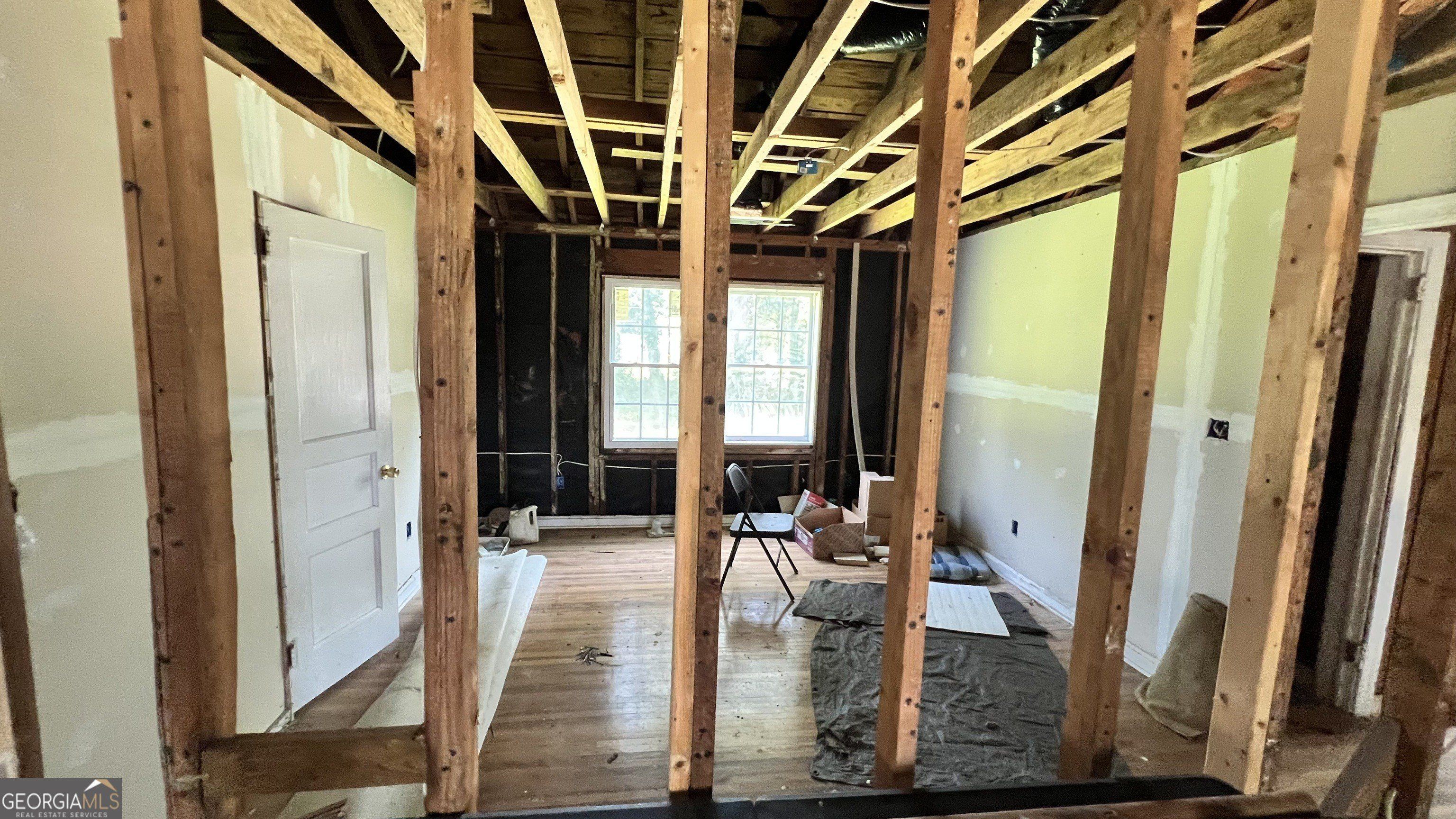 1241 Lyle Avenue. East Point, GA 30344