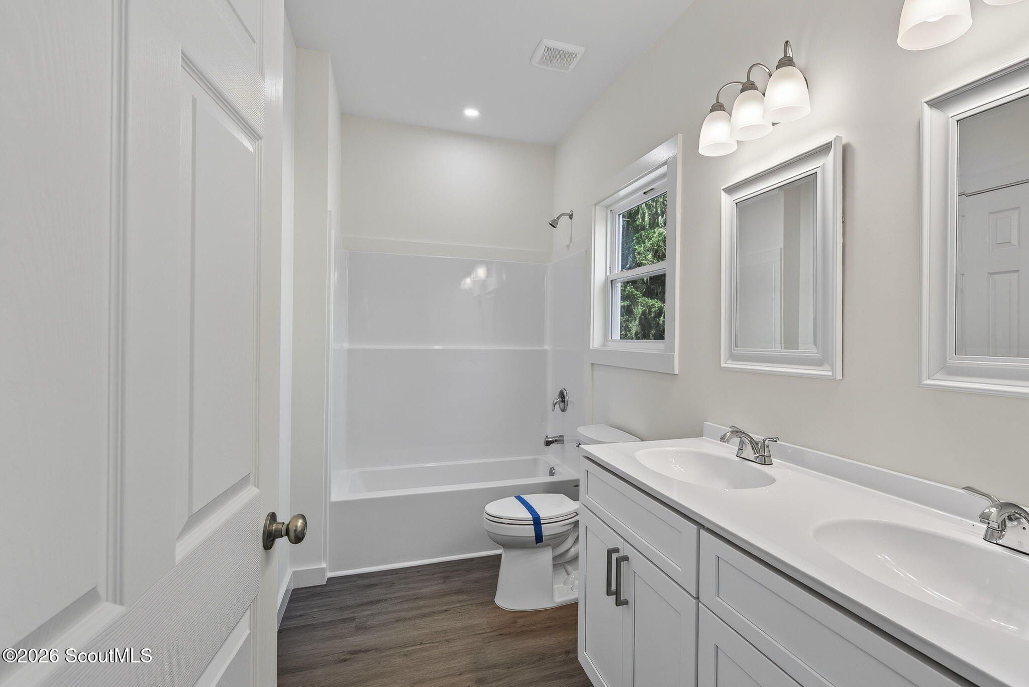 624 Kellsie Circle. Darien, GA 31305